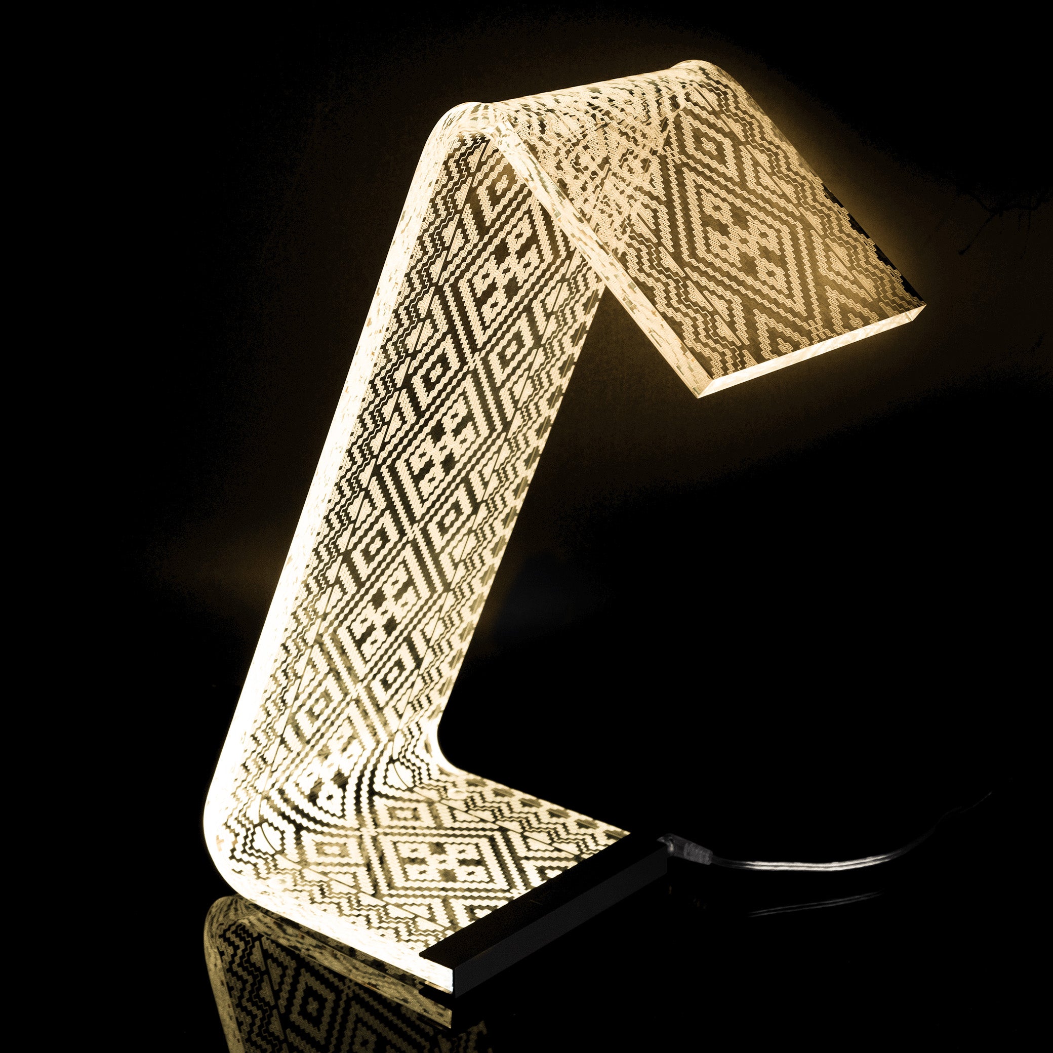 3000°k C-led Medium Lamp Warm Light