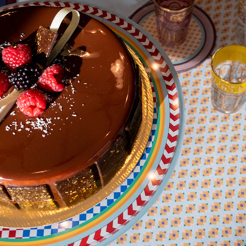 Cake Stand With Cover Decor