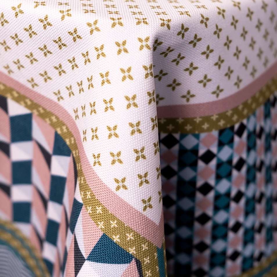 Large Tablecloth Decor