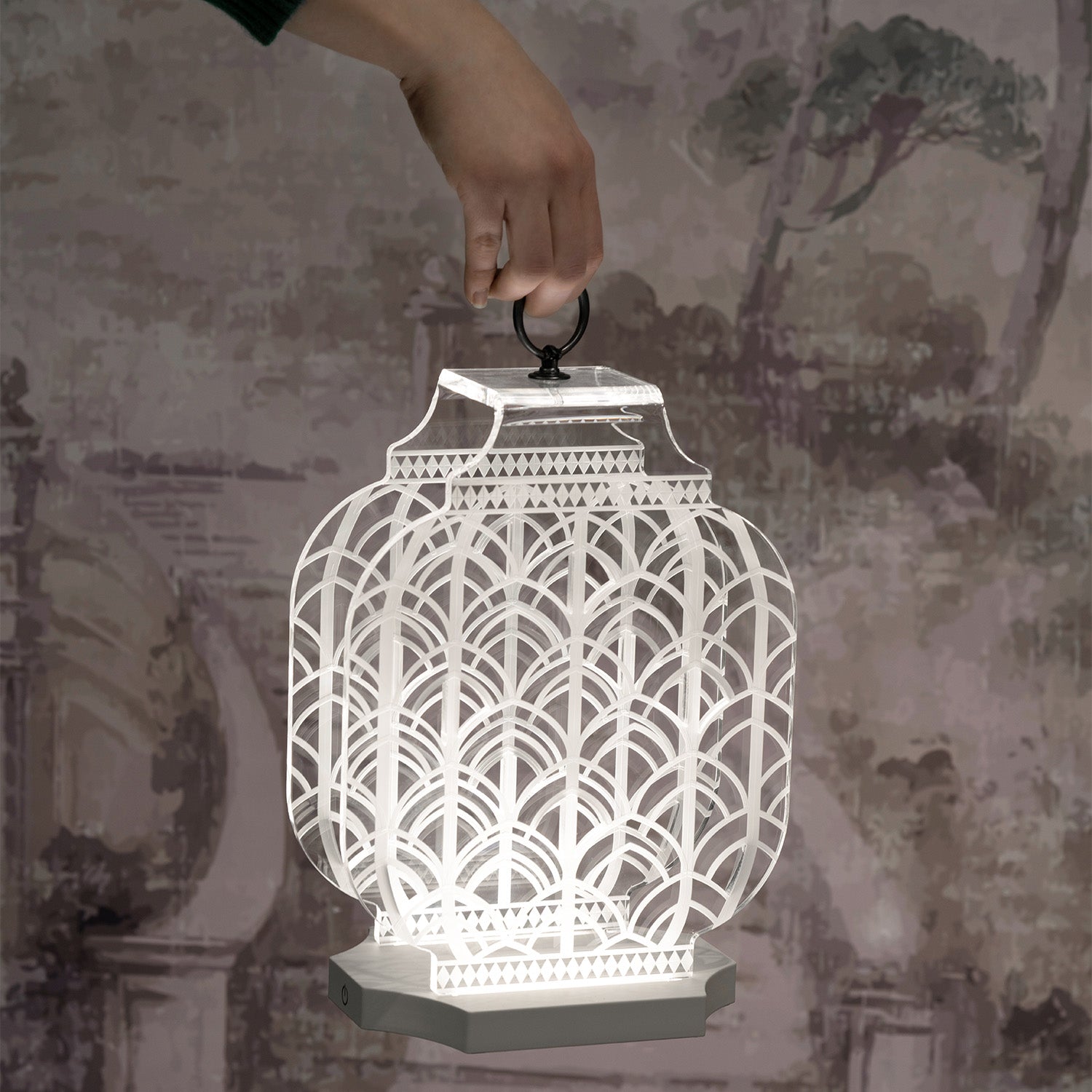 Atena Medium Wireless Table Lamp