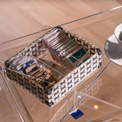 Only Tea Container Break