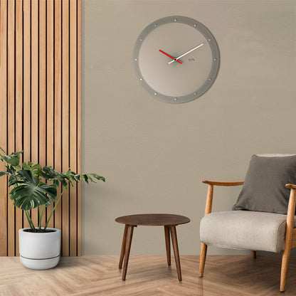 Botton Club Small Clock