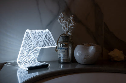 Small C-led Ethnic Lamp